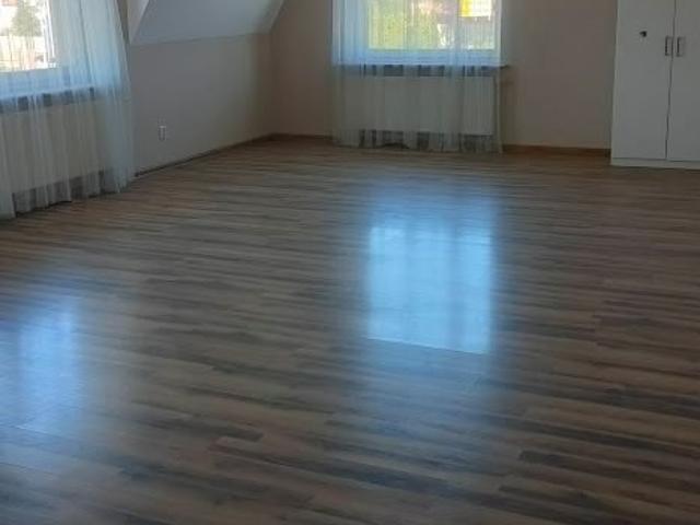 Mroków, 220 m2
