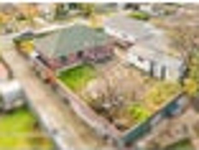 MRZ Opportunity Knocks in Sought After Sydenham