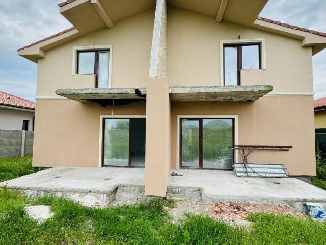 MT129 Duplex, 4 camere, P+1E, Sanandrei