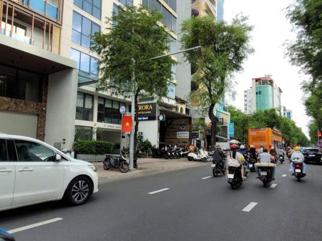 MT Võ Văn Tần Q. 3 20x40m CN: 798m2 CT: 2H+14 tầng Gía: 650 tỷ