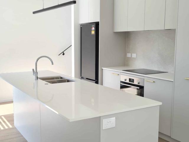 Mt Wellington, Three bedroom