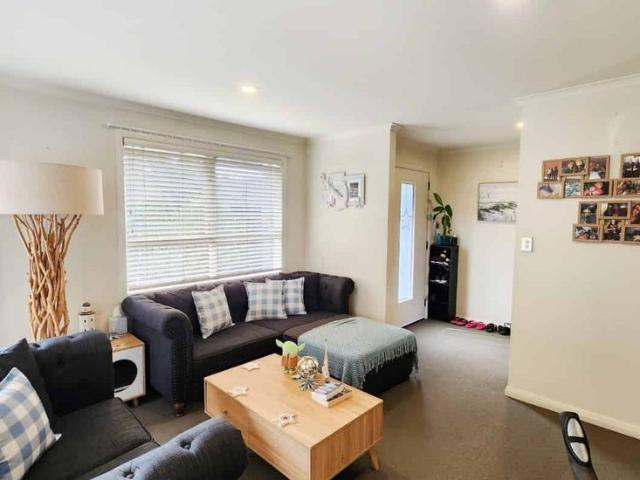 Mt Wellington, 3 bedrooms, $720