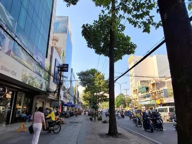 MT Ngay Lý Thường Kiệt, Q. Tân Bình 10x27,2. CN: 273m2 CT: Hầm +7T Gía: 58 tỷ
