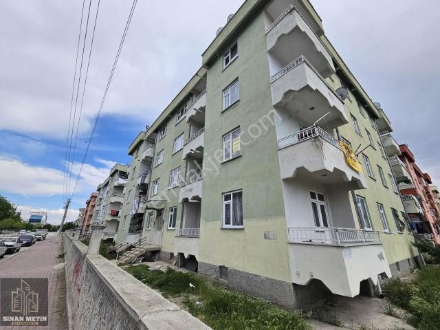 Mta Tramvay Durağı Gherdan Hotel Karşısı Yazırda Kiralık Daire