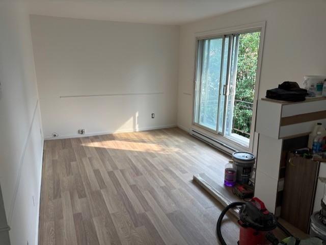 Mtl Nord grand 4 1/2 en rénovation prêt le 1er sept. avec 1 mois gratuit