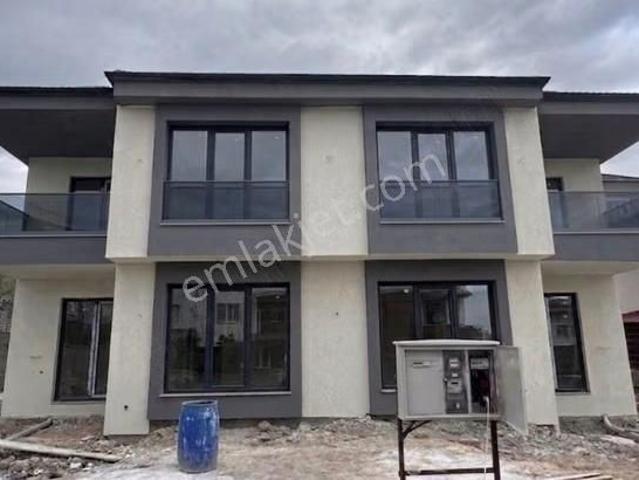 Muğla Bayırda Kaçırılmayacak 4+1 İkiz Villa