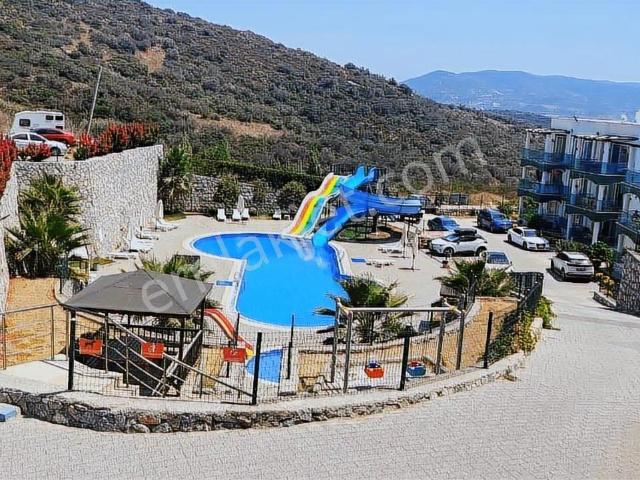 Muğla Bodrum Milas Arası Boğaziçi Adabükü Satılık Bahçe Katı