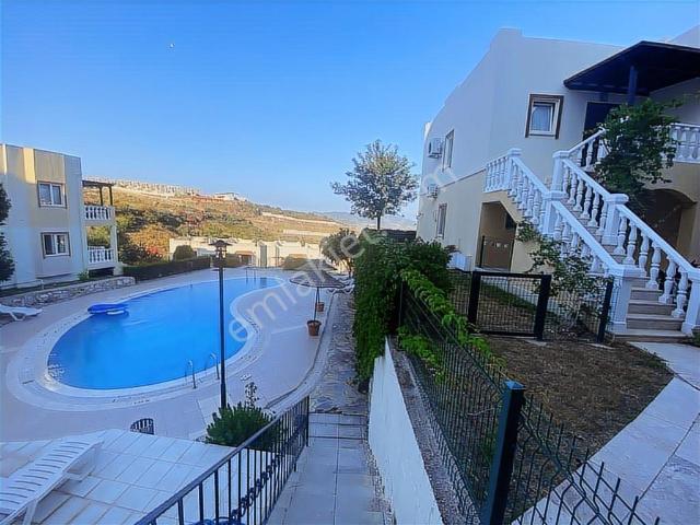 Muğla Bodrum Milas Boğaziçi Adabükünde Bakımlı Havuz Önü Daire