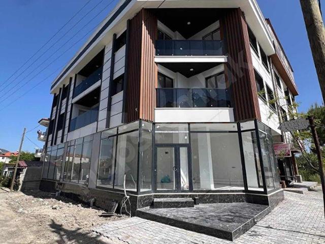 MUĞLA DALAMAN'DA SATILIK KÖŞE DÜKKAN