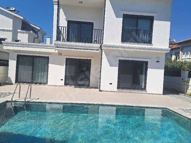 MUĞLA İLİ FETHİYE İLÇESİ EŞYASIZ KİRALIK VİLLA