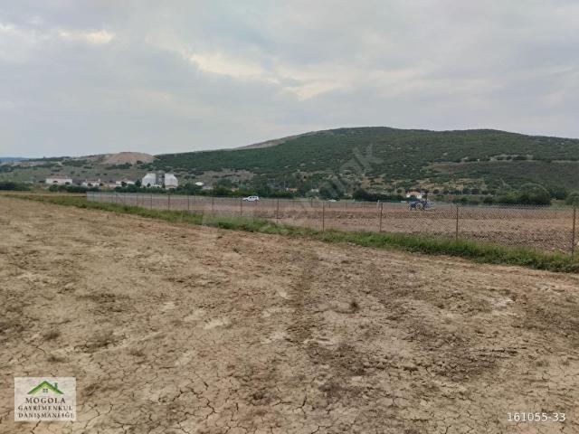 MUĞLA KARABAĞLAR'DA 2.891 M2 TEK TAPU SATILIK TARLA