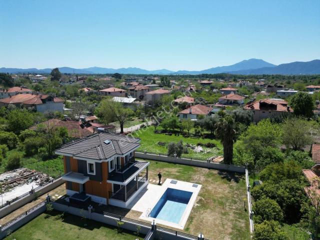 Muğla Köyceğiz Toparlar'da Müstakil 3+1havuzlu Villa