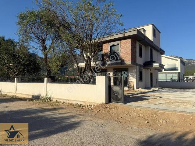 Muğla Menteşe Ortaköy'de Kiralık Geniş Bahçeli 2+1 Sıfır Daire