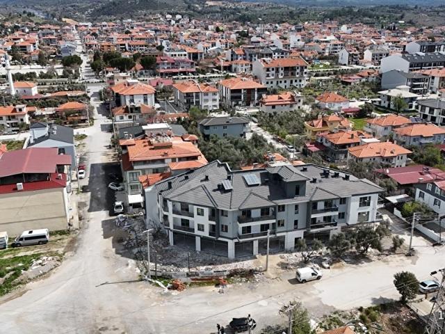 Muğla Menteşe Bayır'da Satılık 2+1 Asansörlü Ara Kat Daire