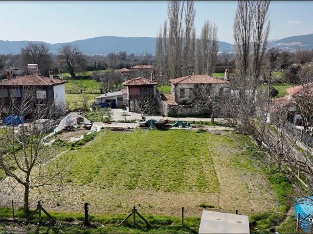 Muğla Menteşe Karabağlar Yaylası'nda Doğayla İç İçe Yayla Evi