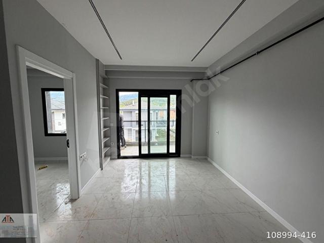 Muğla Menteşe Yeniköy Mahallesinde Geniş 1+1 Kiralık Daire