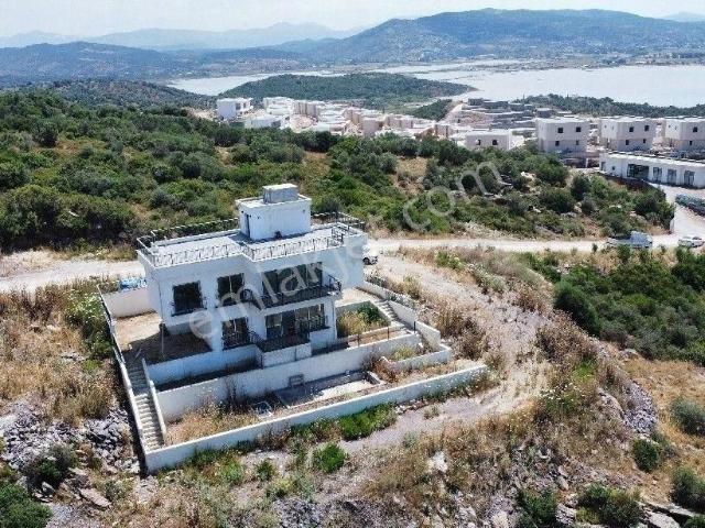 Muğla Milas Boğaziçi’nde Satılık Müstakil Villa iskanı Alınmıştır