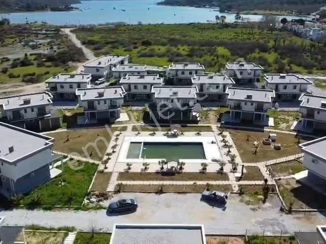 Muğla Milas Kazıklı Koyunda Satılık 1+1 Daire