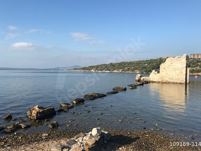 MUĞLA MILAS KIYIKIŞLACIK ARSA IÇINDE HARABE EV