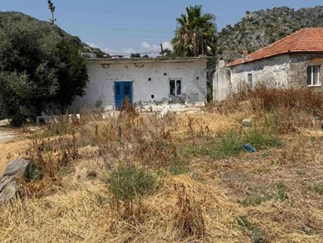 Muğla Milas örende satılık 2026 m2 arazi sahile 5 dk mesafe de