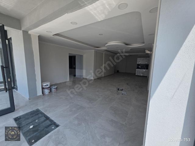 MUĞLA SEYDİKEMER MENEKŞE CADDE ÜSTÜNDE KİRALIK DÜKKAN