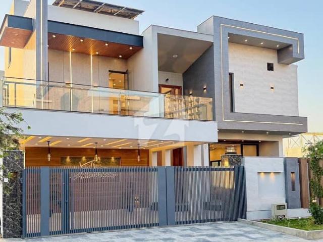 Mumtaz City 8 Marla Available House For Rent