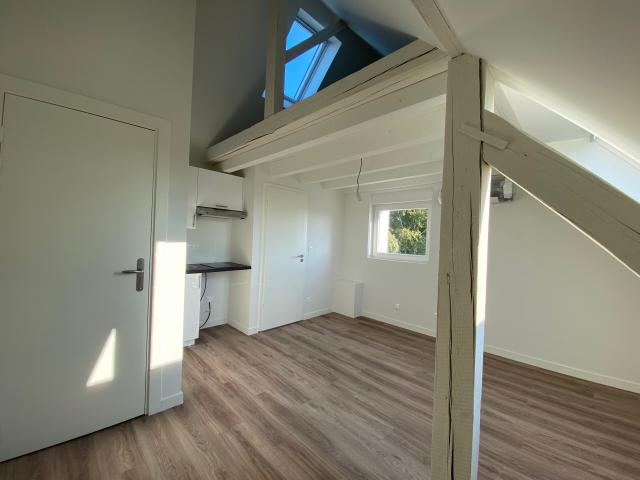 Mundolsheim studio rénové avec parking