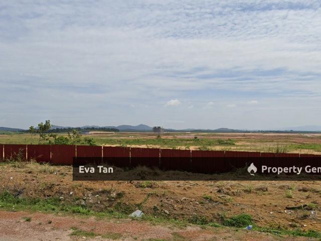 Muar Industrial Land