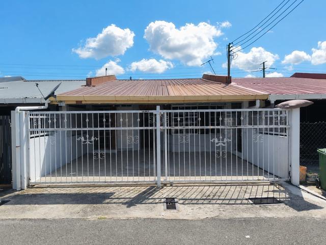Muara Tabuan Single Storey For Sale Freehold Only One