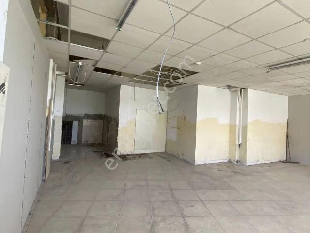 Mücelli'de 80m2 Dükkan