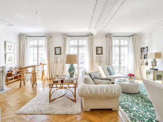 Muette Nord Superbe appartement familial 230m² Paris 16ème