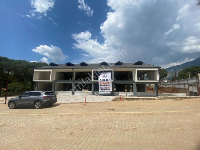 Mugla\fethiye Ovacıkta 1500 M2 Alan Yıllık Kiralık Ticari Bina