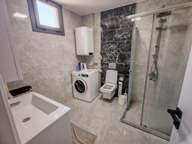 Muhteşem Doğa Ve Deniz Manzaralı 3+1 Lüks Tripleks Villa