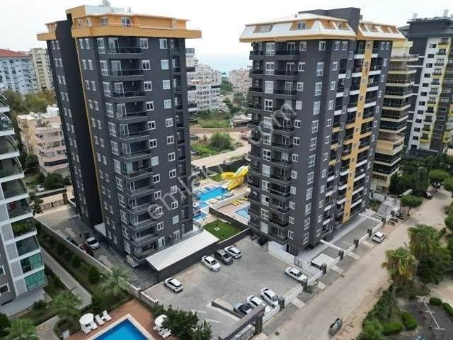 Muhteşem Konumda Muhteşem 3+1 Lux Complex