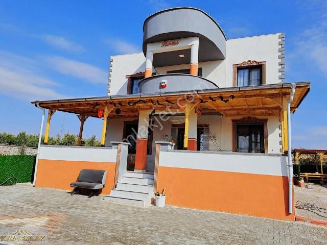 Muhacırosmanda İmara Yakın Resmi Yola Sıfır Ultra Lüks Bağ Evi
