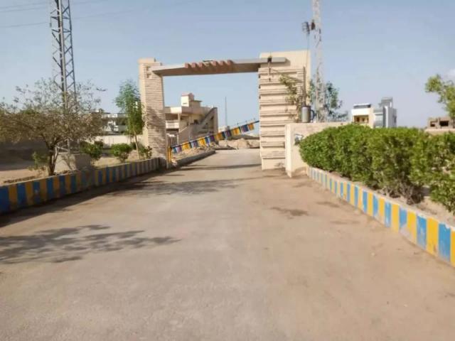 Muhammadi town phase 1 Hyderabad ID 06211