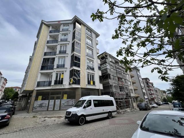 Muhittin Mahallesi Bağlar İçi Satılık 3+1 Daire
