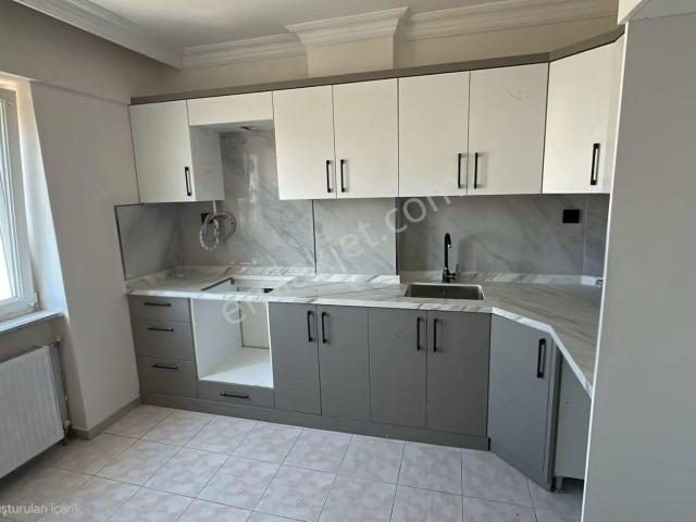 Muhittin Mahallesi Masrafsız Dublex 4+1 Satılık Daire