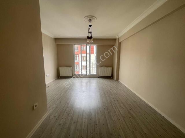 Muhittin Mahallesin De 2+1 Arakat Kiralık Daire