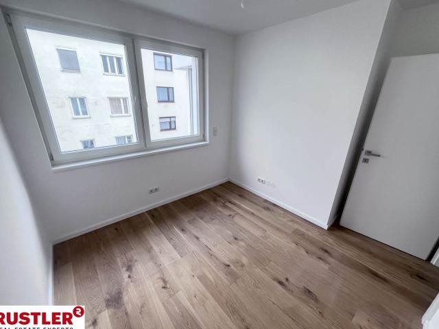 Muhr 58 | 3 Zimmerwohnung mit Hofseitigem Balkon | Erstbezug