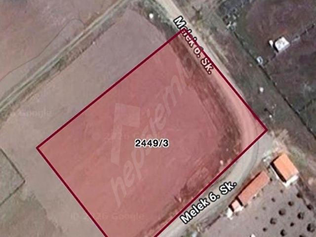 MUHSİNYAZICIOĞLU MAHALLESİNDE 2658 m2 RUHSATA AÇIK TEK TAPU ARSA