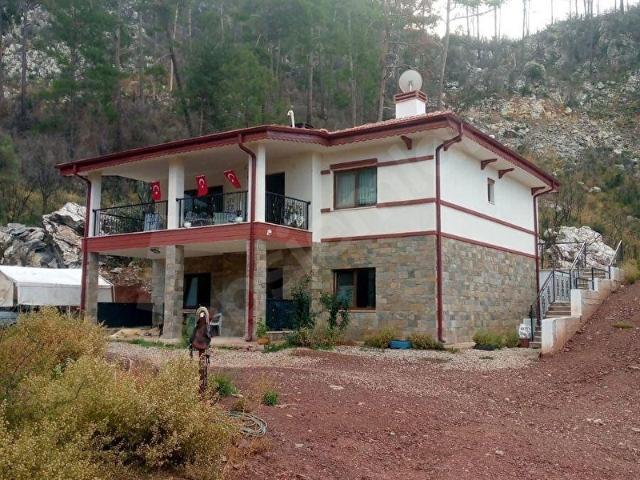 MÜJGAN EMLAKTAN MARMARİS OSMANİYE ACİL 1119 M2 ARSA MÜSTAKİL EV