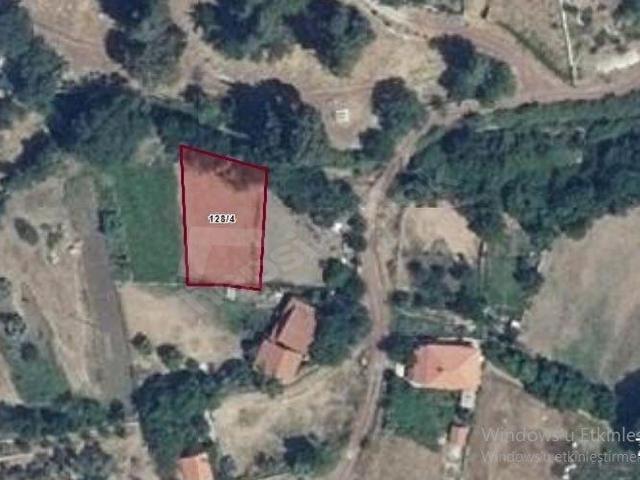 MÜJGAN EMLAKTAN TURUNÇ DEREÖZÜNDE İMARLI 627 M2 SATILIK ARSA