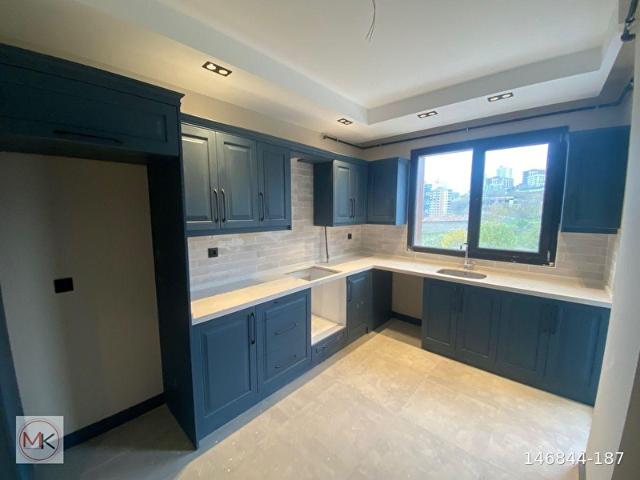 MÜKEMMEL KONUM SİTE İÇERSİNDE ULTRA LÜKS SATILIK 3+1 DAİRE