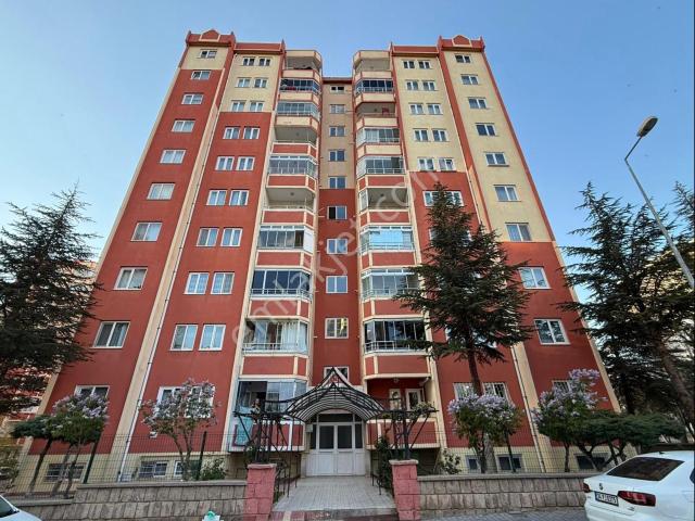 Mükemmel Konumda Satılık İldem A Dairesi