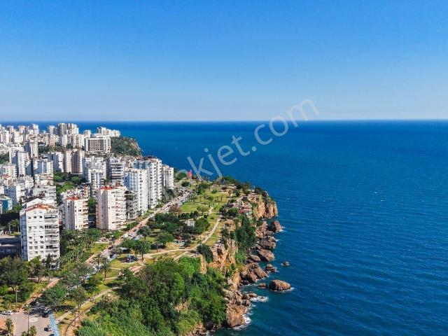 Mükemmel Lokasyonda Satılık Deniz Manzaralı 3+1 Daire