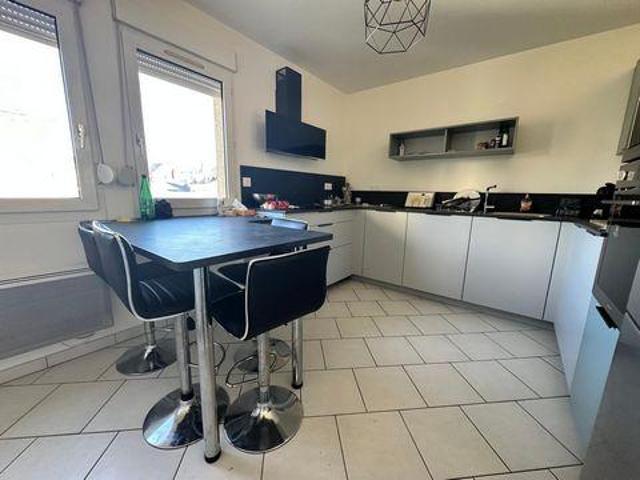 Multi Family 3 chambres, Orleans Centre 45000 DLS88778228