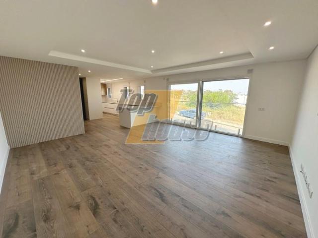 multi family 3 quarto, Almada Almada DLS93834158