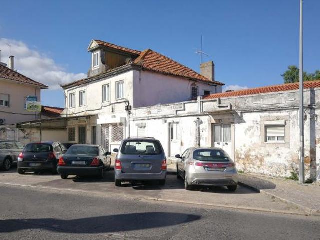 multi family 10 quarto, Loures Lisboa DS49138023