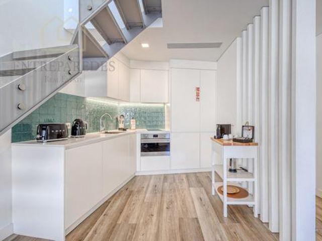 multi family 2 quarto, Vila Nova de Gaia Porto DLS101701156